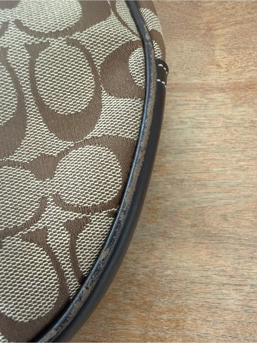 Coach Vintage Y2K Soho Signature Buckle Crescent Hobo Shoulder Bag F06363